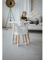 Biały stolik i krzesełko dla dzieci