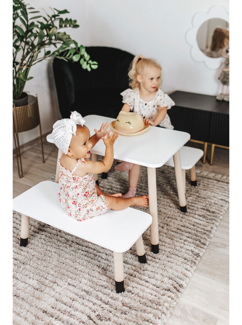 stolik i ławka dla dziecka